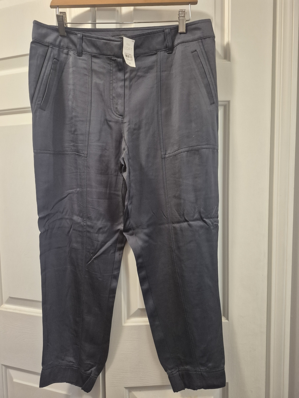 Loft NWT Women's Dark Gray Satin Jogger Pants